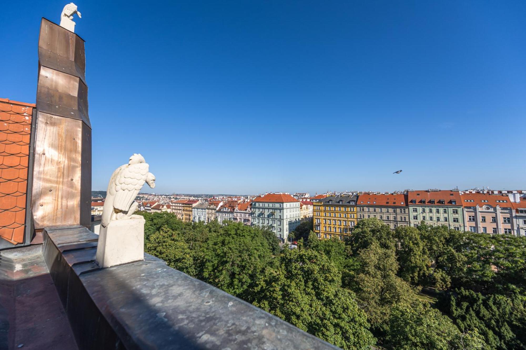 Jiriho Z Podebrad Apartments Прага Екстер'єр фото