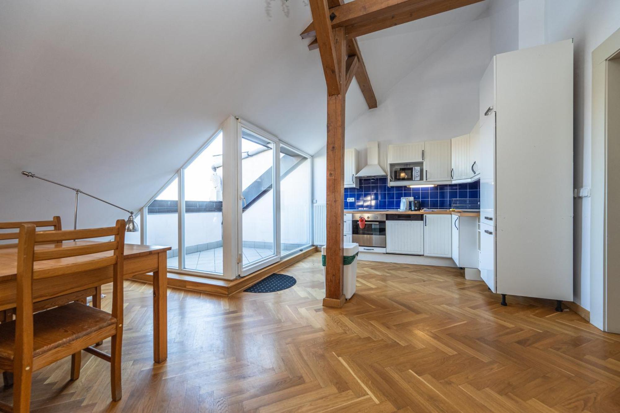 Jiriho Z Podebrad Apartments Прага Екстер'єр фото