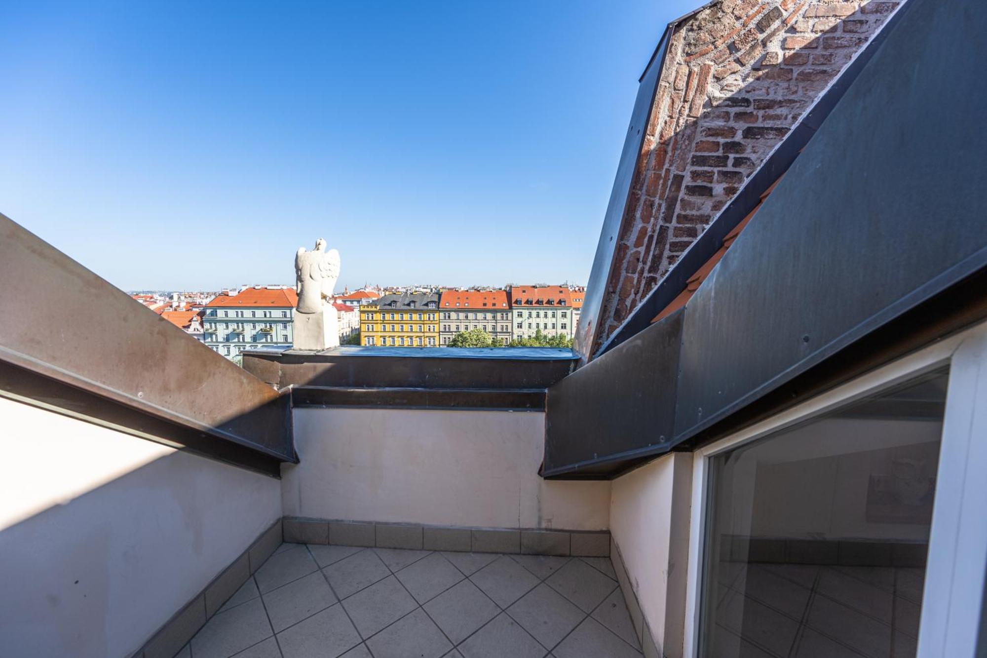 Jiriho Z Podebrad Apartments Прага Екстер'єр фото