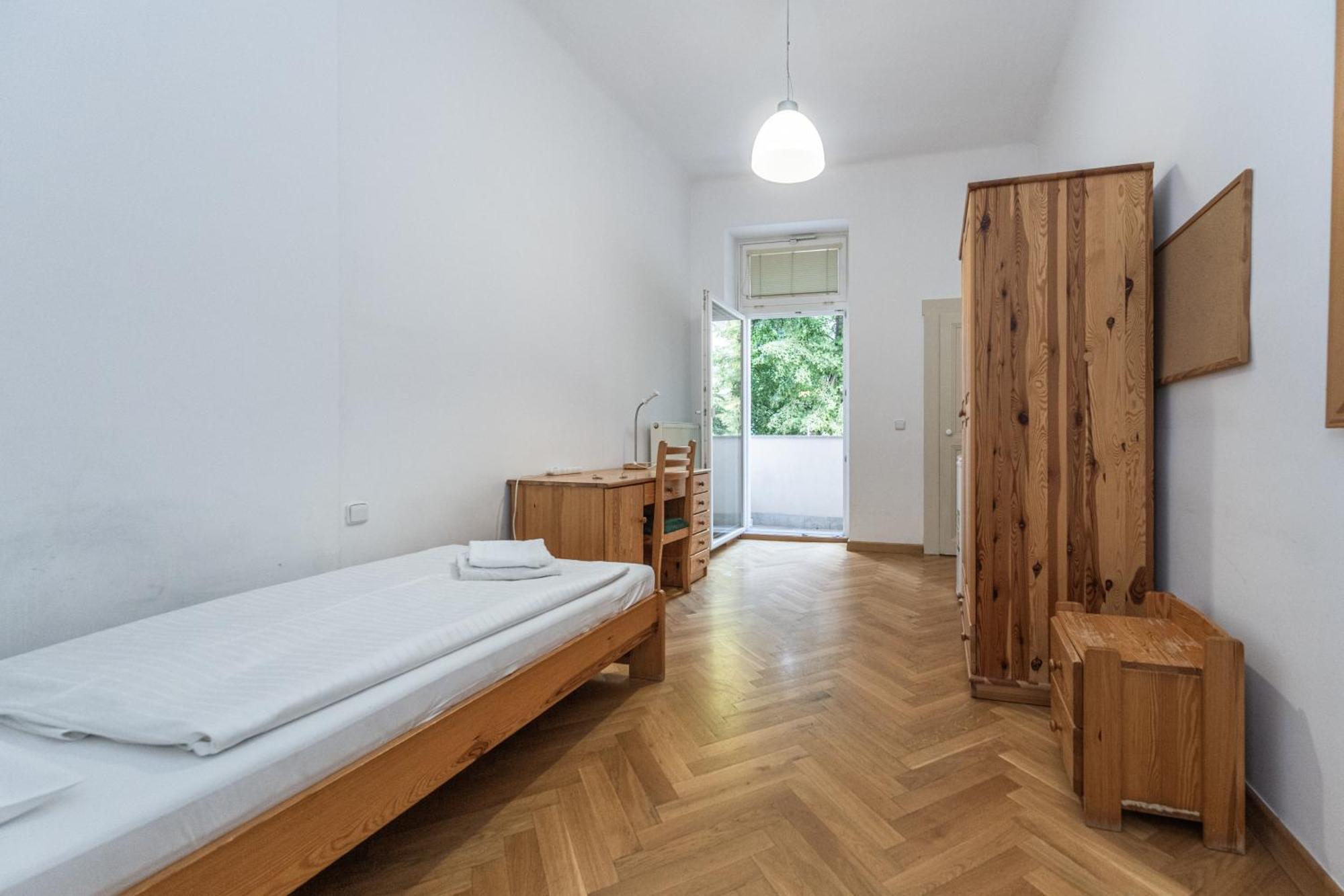 Jiriho Z Podebrad Apartments Прага Екстер'єр фото